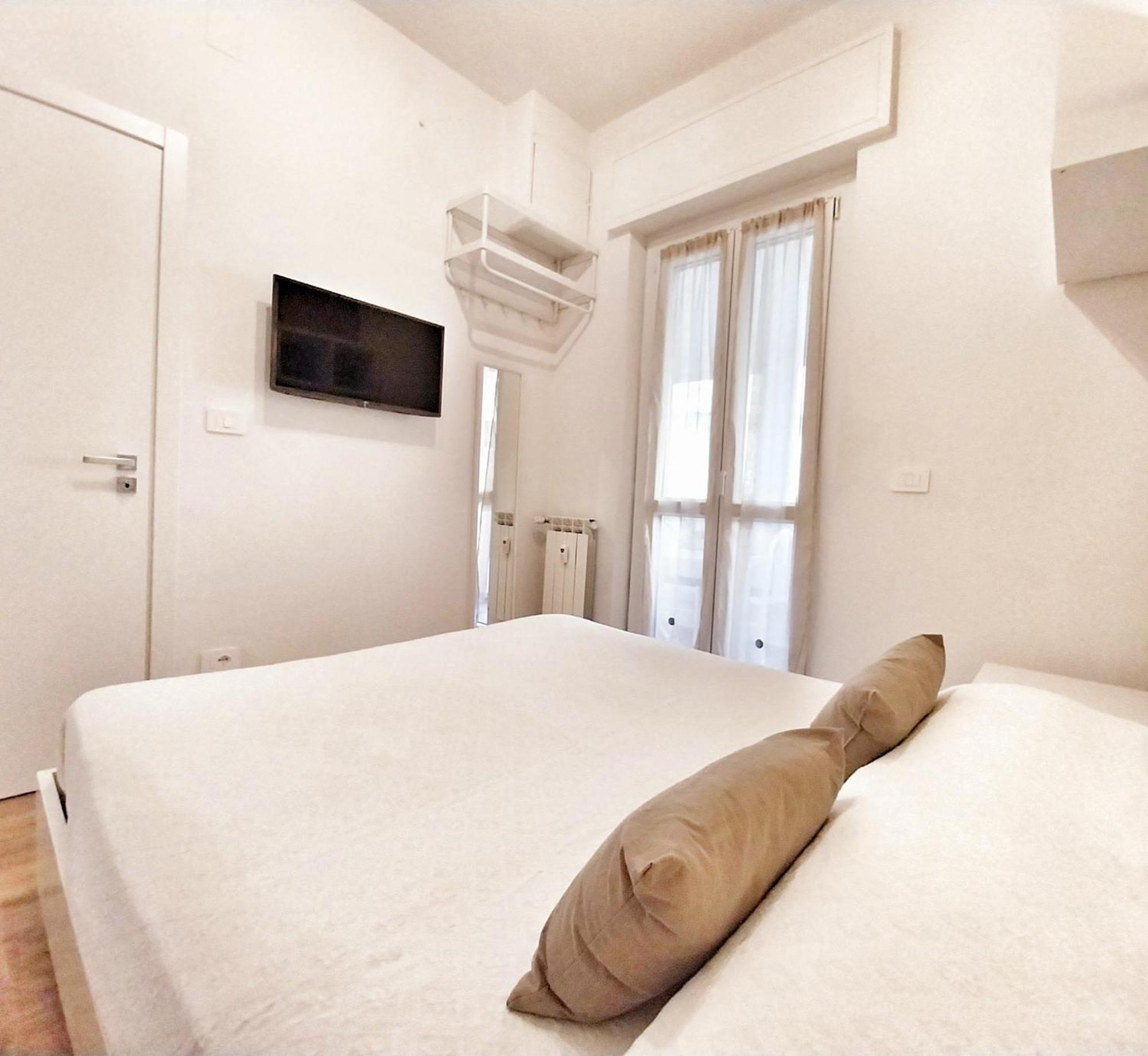 Attic Apartment Рапалло Экстерьер фото